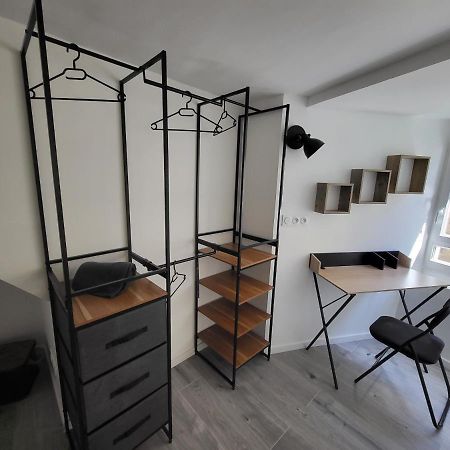 Superbe Appartement T2 Centre Historique La Souterraine Bagian luar foto