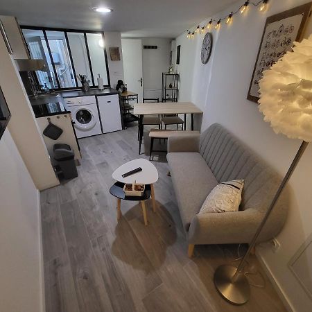 Superbe Appartement T2 Centre Historique La Souterraine Bagian luar foto