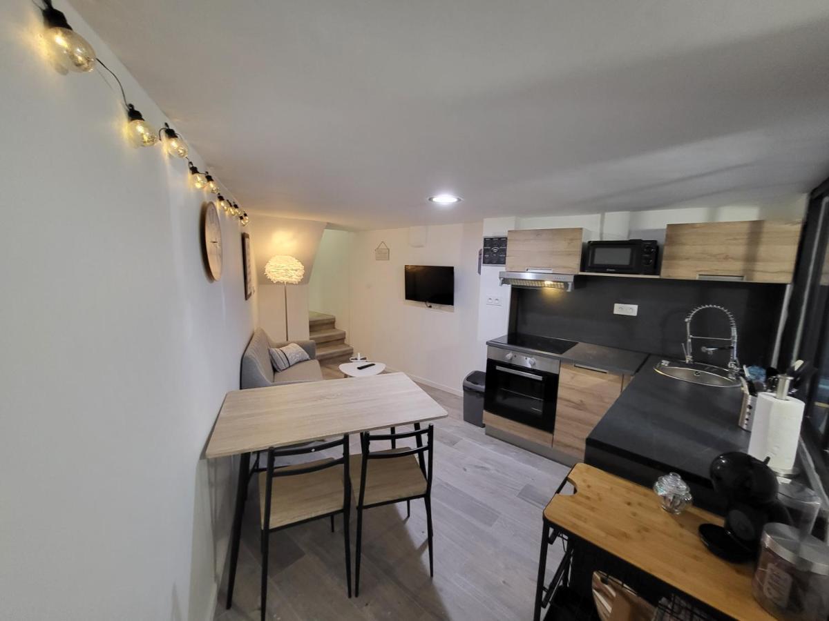 Superbe Appartement T2 Centre Historique La Souterraine Bagian luar foto