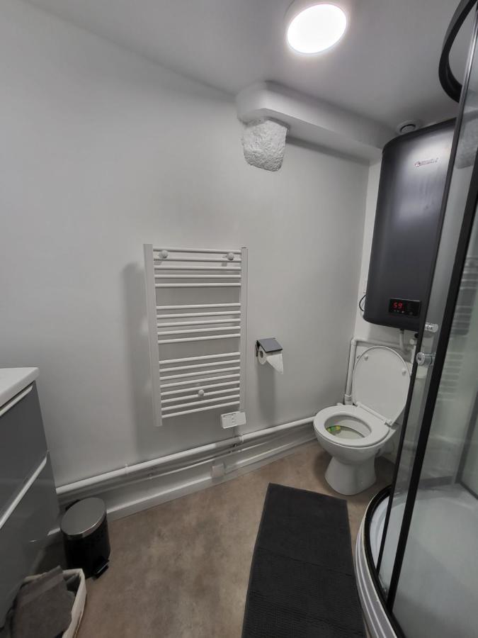 Superbe Appartement T2 Centre Historique La Souterraine Bagian luar foto